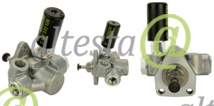 Fuel_feed_pump_engine_tractor_John_deere_9360R_9370R_RE46375