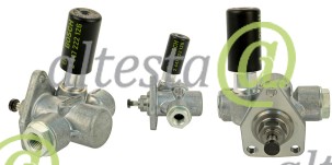 Fuel_feed_pump_Harverster_Valmet_921_9211_836340066